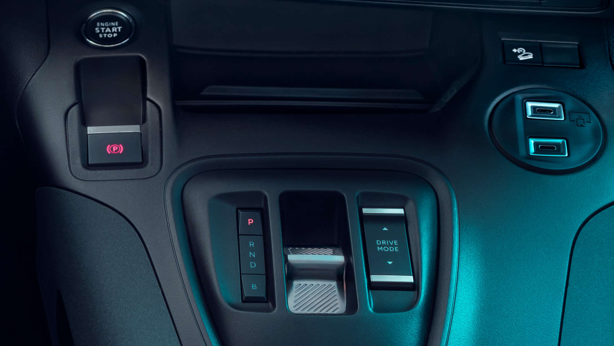 Peugeot Rifter, перемикач передач на центральній панелі